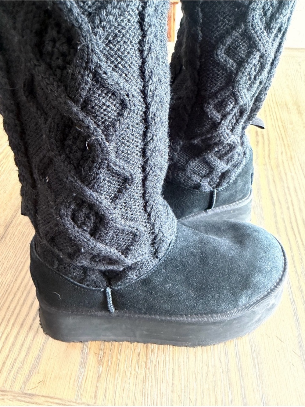 UGG Sweater Letter Knit Cuffed Platform Boot - Picture 4 of 6